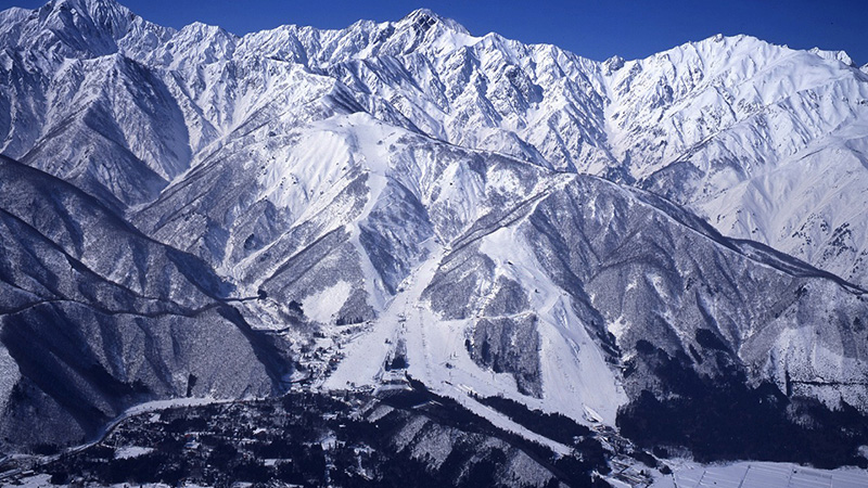 エイブル白馬五竜&Hakuba47 大人リフト１日券ペア 狭く